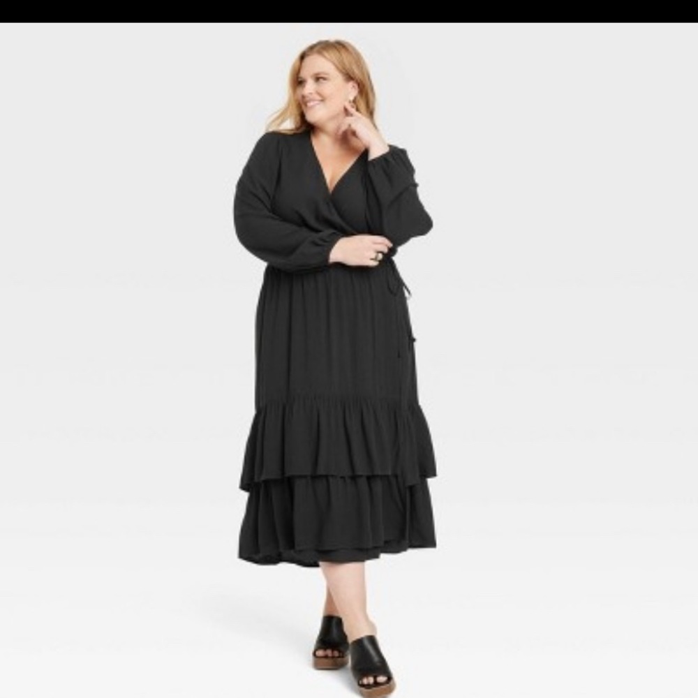 NWT Knox Rose Black Wrap Dress (size 2X)